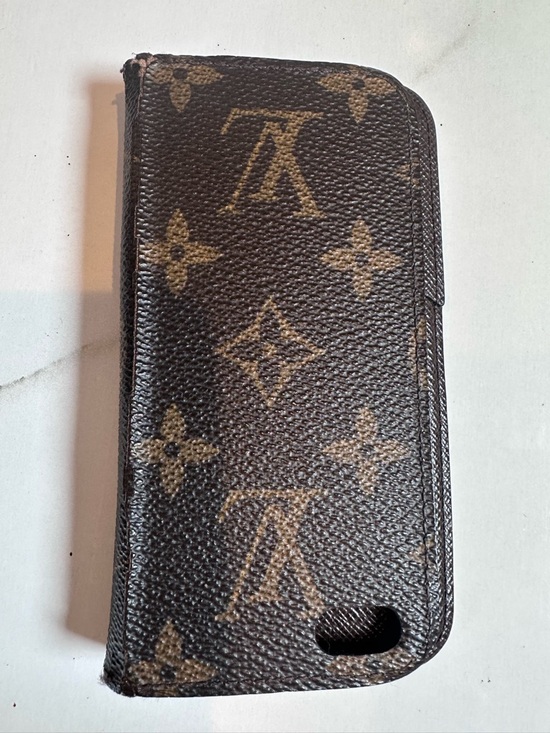 Louis Vuitton Other - Louis Vuitton Monogram iPhone
6 Case